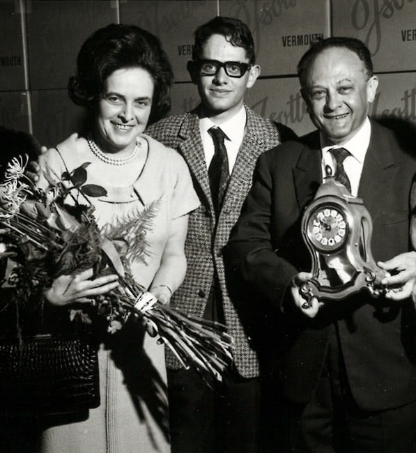Abraham Pluznik with wife Tekla and son Berthold